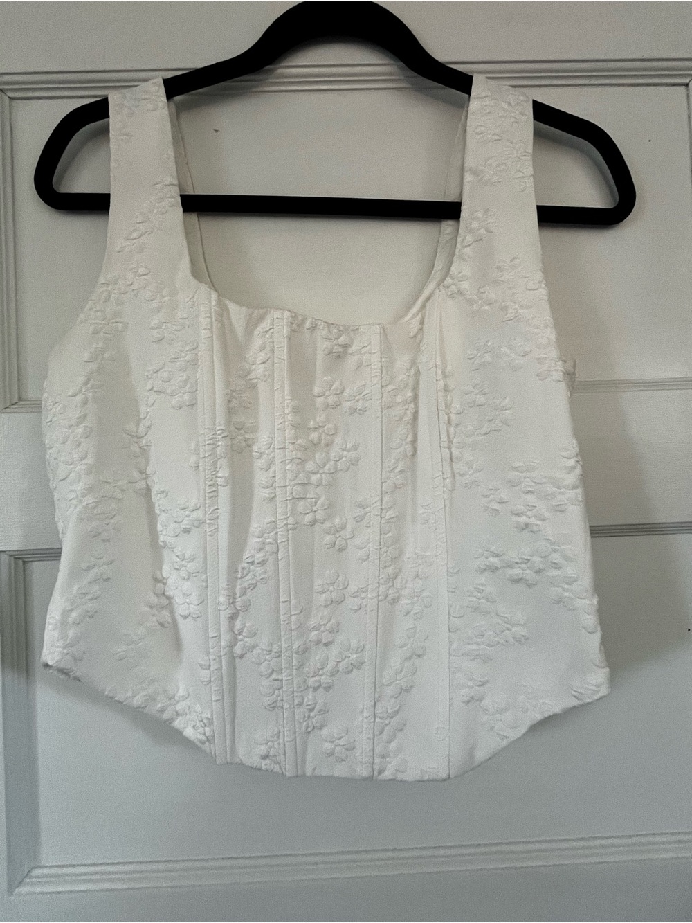 Altard State White Embroidered Sleeveless Top – Classic Women's Tank